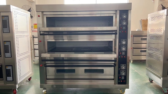 9トレイガスのデッキオーブン 0.3KWのパワーで 重用 商業用キッチン 炊飯器具