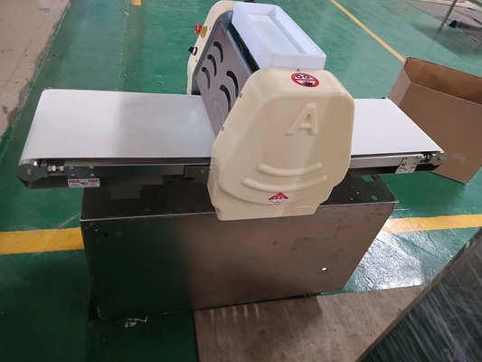 電動パスタプレッシング 炊飯器 / ファストフード キッチン 機器 370mm ローラー 0.4KW 電力
