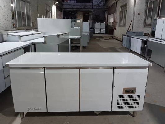産業用冷蔵庫用の商用級3ドア作業台冷却機